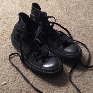 Converse shoes